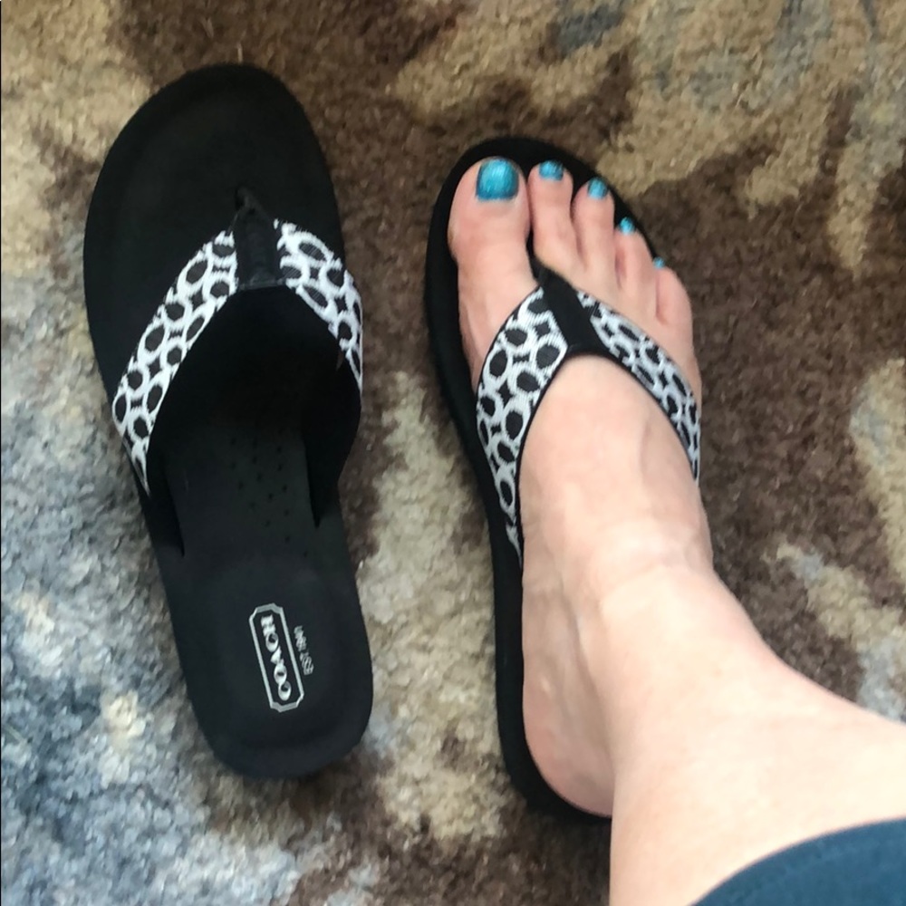 Coach Flip Flops white and black.